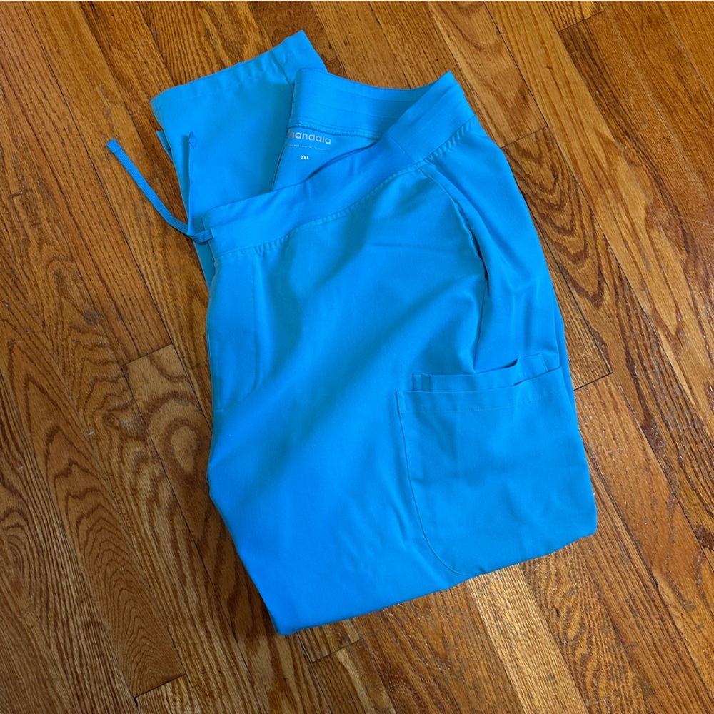 Mandala 6 pocket slim scrub pants- aqua blue